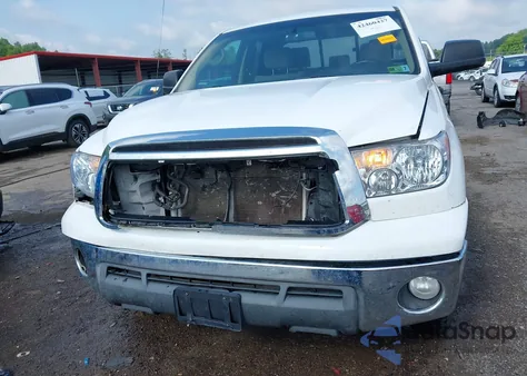 2012 Toyota Tundra Grade 4.6L V8 из США, поврежденный, VIN 5TFUM5F16CX032465